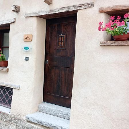 B&B E Home Restaurant S'Ispera Monolocale Uso Esclusivo 丰尼 外观 照片
