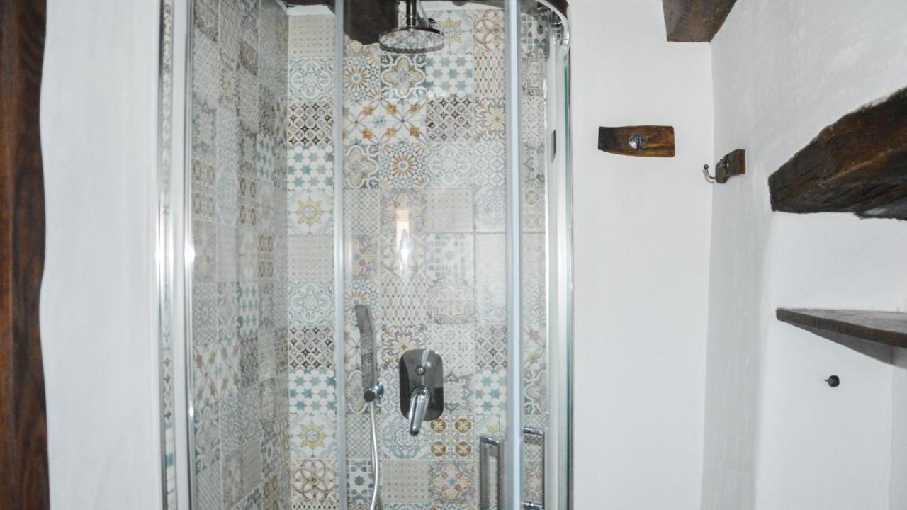 B&B E Home Restaurant S'Ispera Monolocale Uso Esclusivo 丰尼 外观 照片