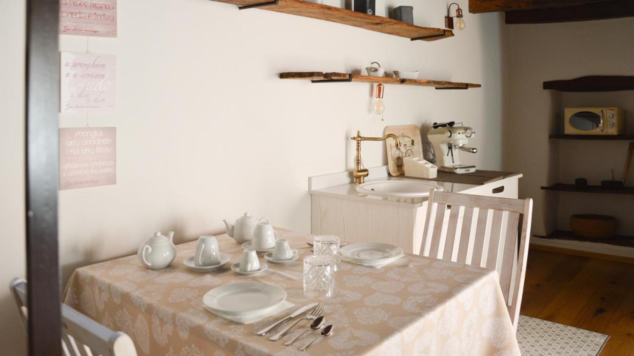 B&B E Home Restaurant S'Ispera Monolocale Uso Esclusivo 丰尼 外观 照片