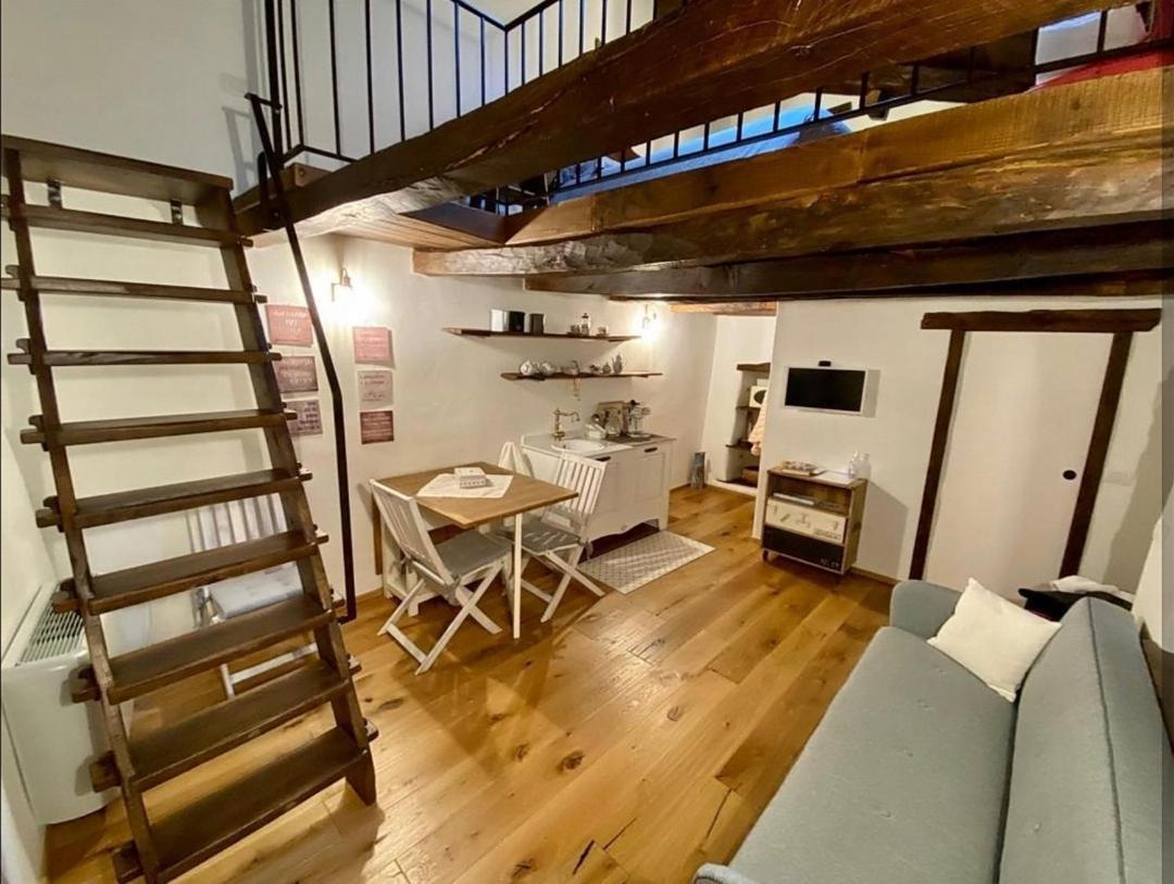 B&B E Home Restaurant S'Ispera Monolocale Uso Esclusivo 丰尼 外观 照片